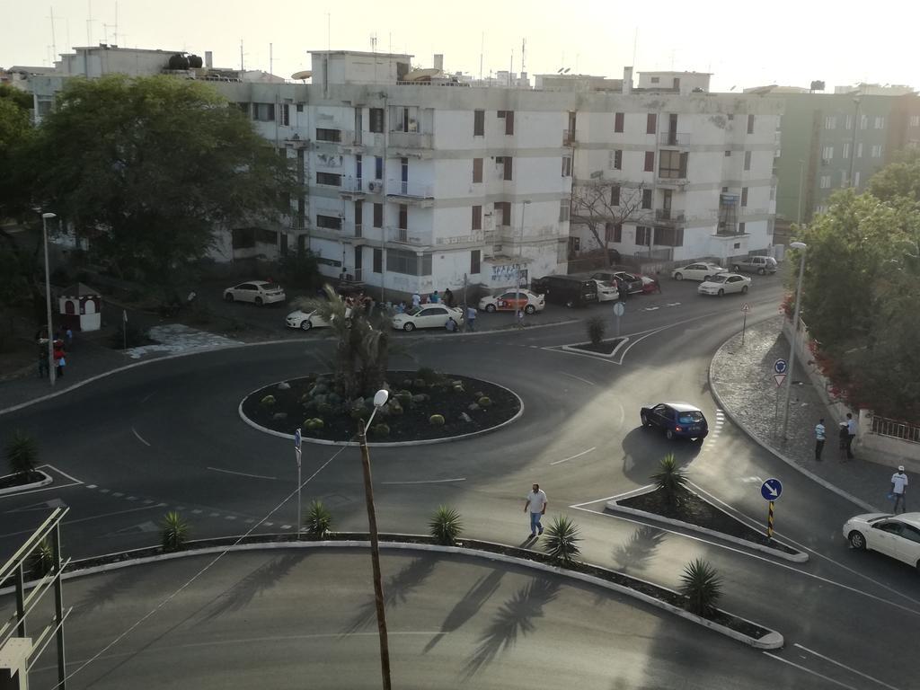 פראייה Morabeza Kriol Hostel מראה חיצוני תמונה